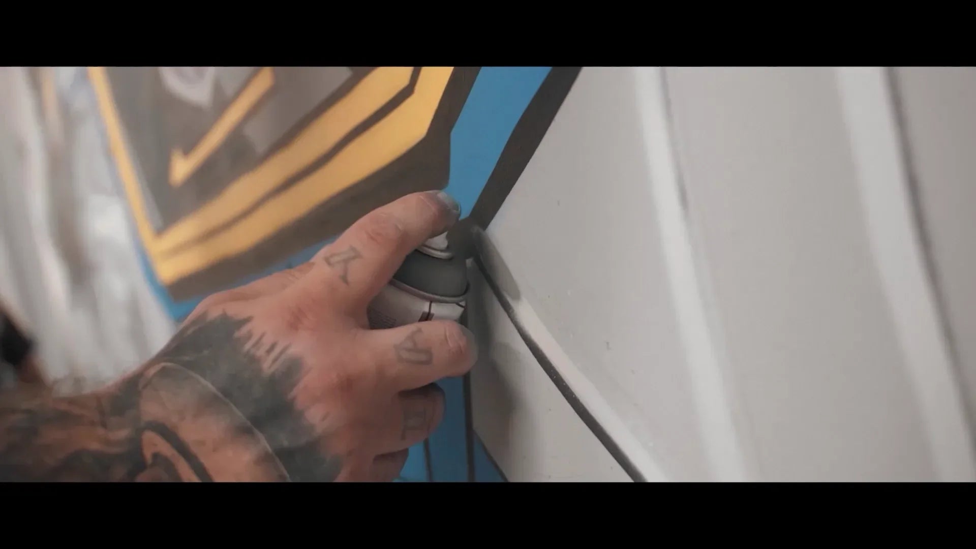 The making of the MurWalls Megatron and Soundwave mural